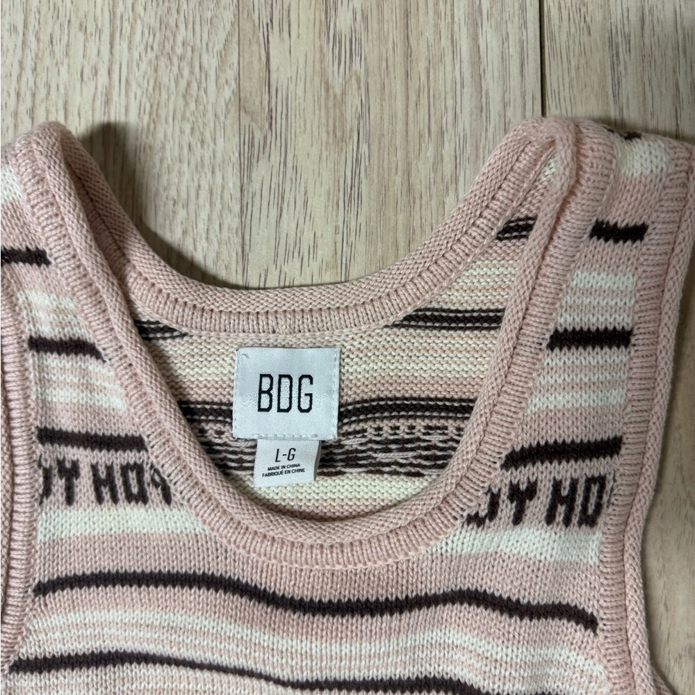 NWT Urban Outfitters Howdy Crocheted Tank - Picture 2 of 6